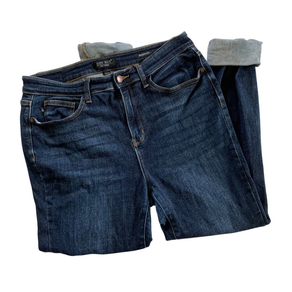 Judy Blue Skinny Fit Rolled Crop Jeans, size 31 / 13